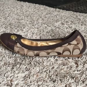 Coach flats